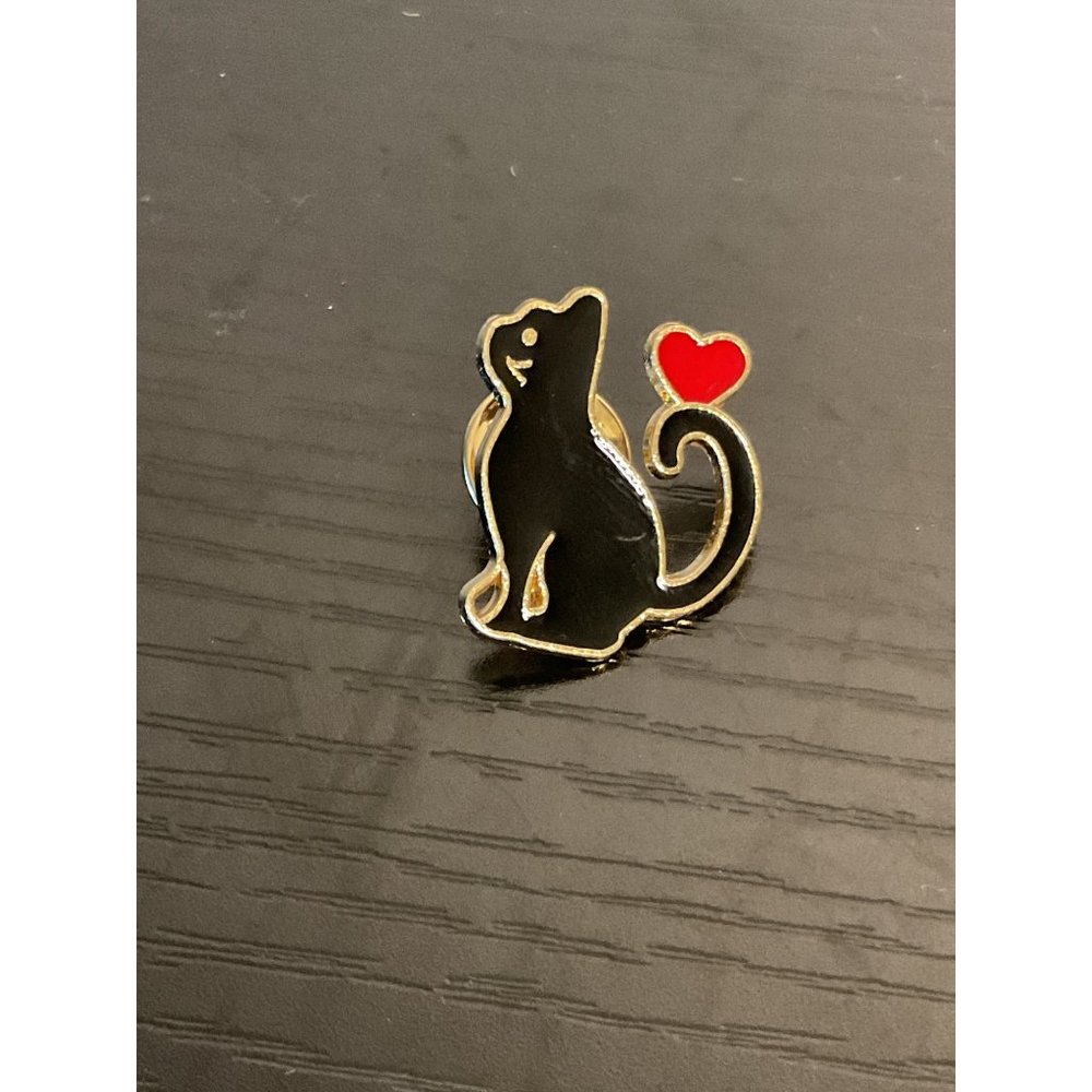 Black Cat With Heart Enamel Pin Badge